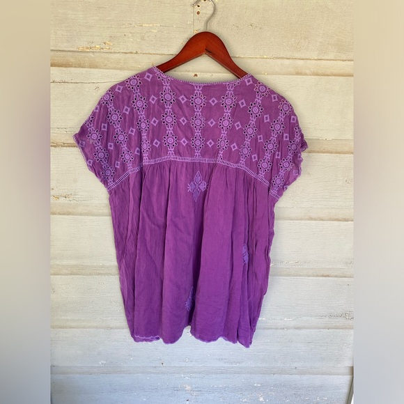 Johnny Was Purple Embroidered Top Medium - Picture 2 of 5